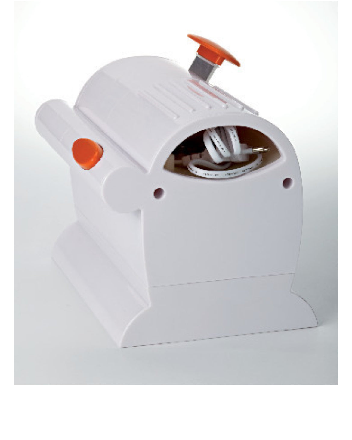 Gratì Professional
0445/32
Rullo extra large in acciaio inox. Dotata di contenitore estraibile. Adatta per formaggi, pane, cioccolata e frutta fresca. Potenza 120W.