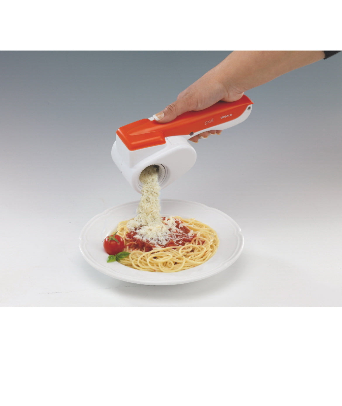 Gratì 440
0440/A1
Per formaggio, cibi duri e morbidi. Giusto dosaggio direttamente nel piatto. Smontabile e facilmente lavabile. Rullo in acciaio inox.