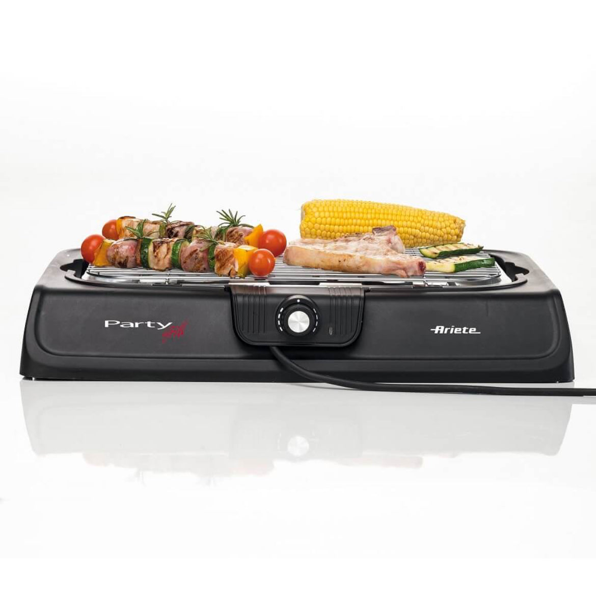 Party Grill 723
0723/00
Griglia elettrica con doppia griglia a libro per cucinare carne, pesce e verdure in maniera rapida. Potenza 2000W. 2 modalità di cottura: rapida e lenta