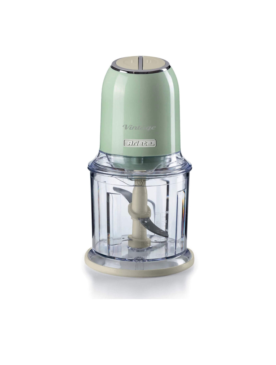 Vintage
Tritatutto Vintage Verde
0438/04
Tritatutto a 2 velocità, 2 pulsanti e 4 lame in Acciaio Inox. Tritaverdure e Tritaghiaccio. Tazza graduata da 600ml.