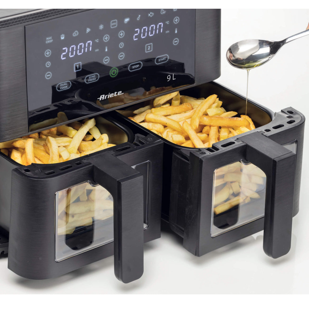 Friggitrice ad aria 9L con vetro
4631/00
Per grandi quantità di fritto e tanta croccantezza. Adatta a fritture di pesce, carne, crocchette, patatine e alimenti impanati. 2 cestelli trasparenti. Funzione Grill, Max Crisp, Dual Cook, Sync, Essiccazione. Ces