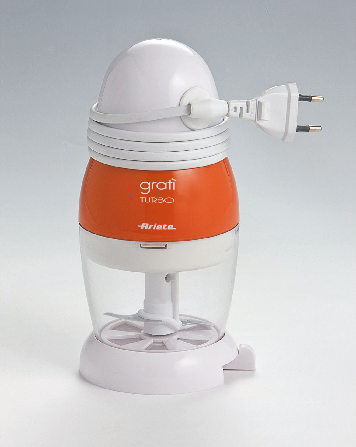 Gratì Turbo Arancione
0439/21
Dotata di coperchio salvafreschezza e dosatore per versare direttamente nel piatto. Lama in acciaio inox. Capacità 200cc. Potenza 200w.