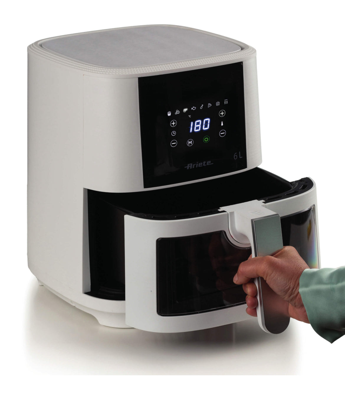 Friggitrice ad Aria 6L Bianco
4626/03
Per grandi quantità di fritto e tanta croccantezza. Adatta a fritture di pesce, carne, crocchette, patatine e alimenti impanati. 8 programmi preimpostati ideali per cene in famiglia e con amici. BPA Free
