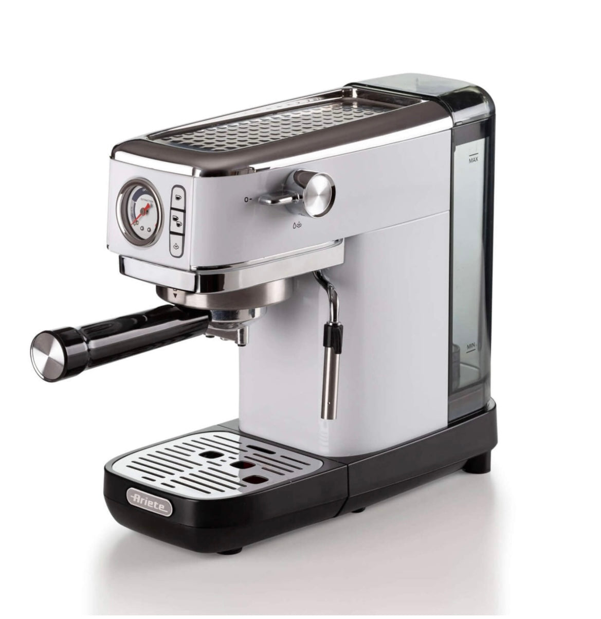 Macchina per caffè espresso Metal con manometro 1381 Bianco
1381/14
Solida preziosa e compatta per caffè gustosi e cappuccini cremosi grazie al dispositivo Maxi-Cappuccino. Manometro integrato. Compatibile con polvere di caffè e cialde ESE. Erogazione acq
