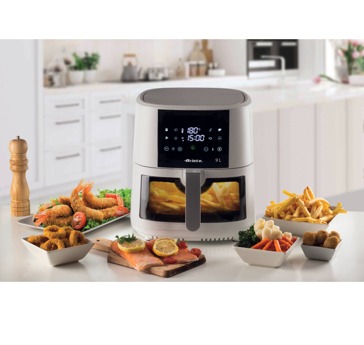 Friggitrice ad aria 9L con vetro Bianco
4630/03
Per grandi quantità di fritto e tanta croccantezza. Adatta a fritture di pesce, carne, crocchette, patatine e alimenti impanati. 8 programmi preimpostati ideali per cene in famiglia e con amici. BPA Free
