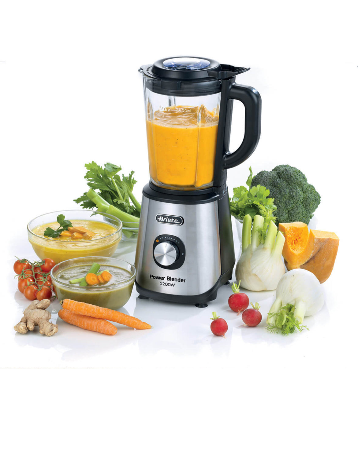Power Blender 1200W
0579/00
1200W di potenza. 4 lame in acciaio inox. Piedini Antiscivolo. Funzione tritaghiaccio. Pratico e ideale per ogni angolo della cucina. Silver