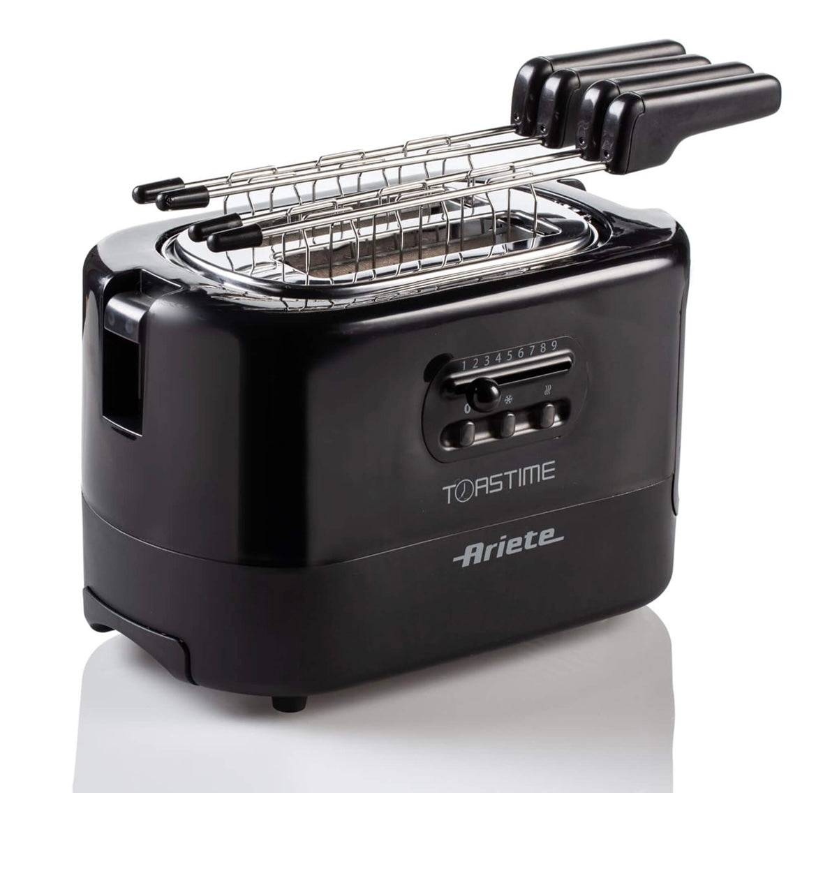Toastime Nero
0159/02
Tostapane nero con pinze. 2 fette di pane. 9 livelli di doratura. Potenza 700 W.