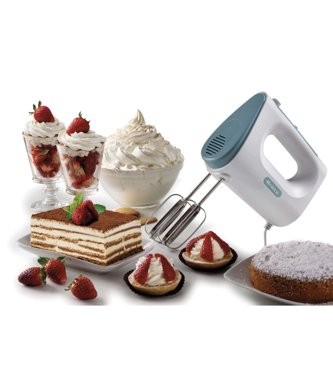 Sbattitore elettrico Breakfast White & Aegean teal
1545/01
Miglior omogeneità dei prodotti e tempi di lavorazione ridotti. 450W. 5 velocità + Funzione Turbo con fruste elettriche per montare e impastare. Bianco & Celeste