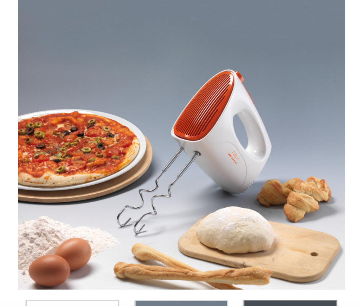 Mixy Orange
1541/00
Varie funzioni. Miglior omogeneità dei prodotti e tempi di lavorazione ridotti. 250 W. 5 velocità + Funzione Turbo con fruste elettriche per montare e impastare.