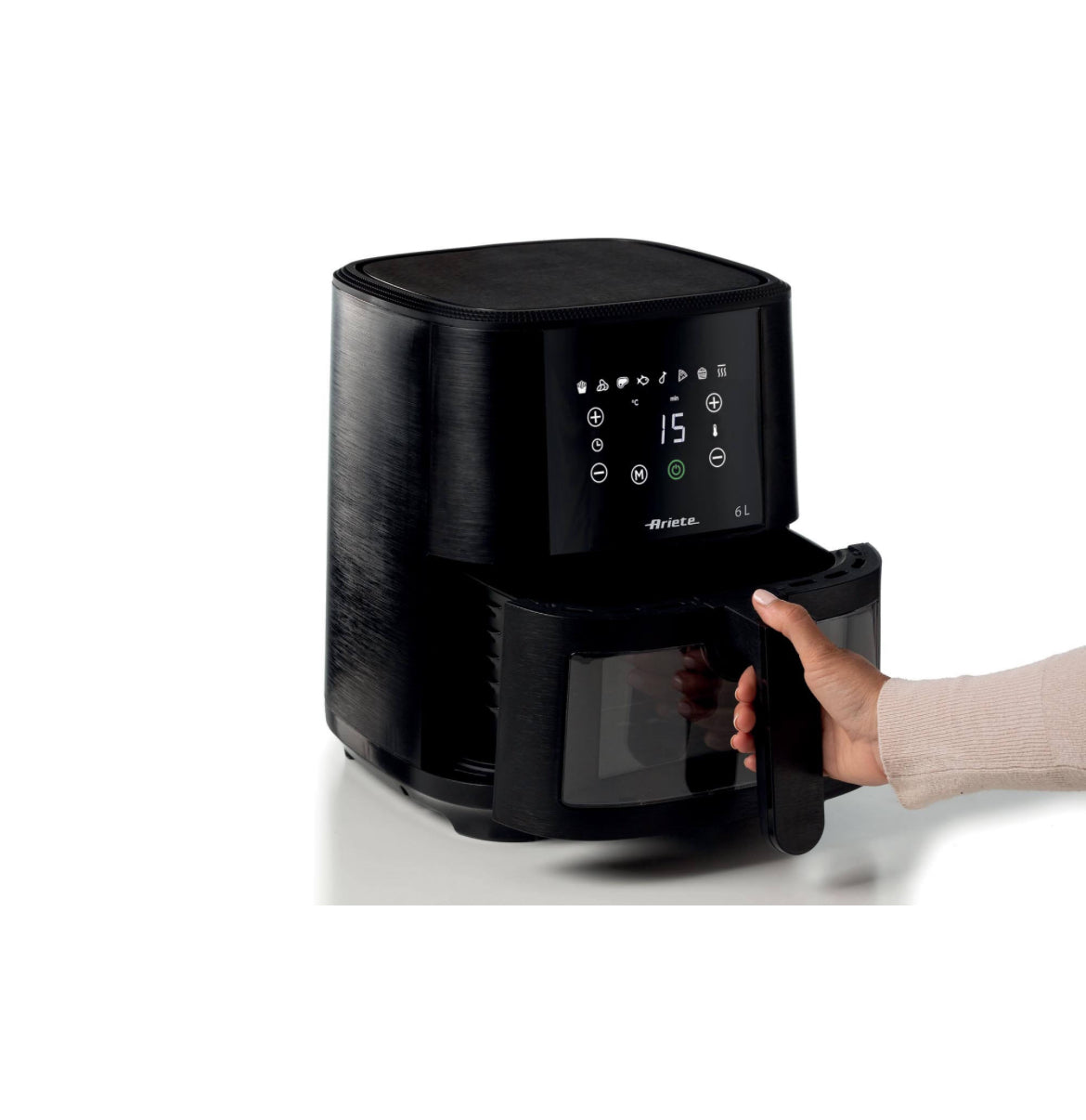 Friggitrice ad Aria 6L
4626/00
Per grandi quantità di fritto e tanta croccantezza. Adatta a fritture di pesce, carne, crocchette, patatine e alimenti impanati. 8 programmi preimpostati ideali per cene in famiglia e con amici. BPA Free