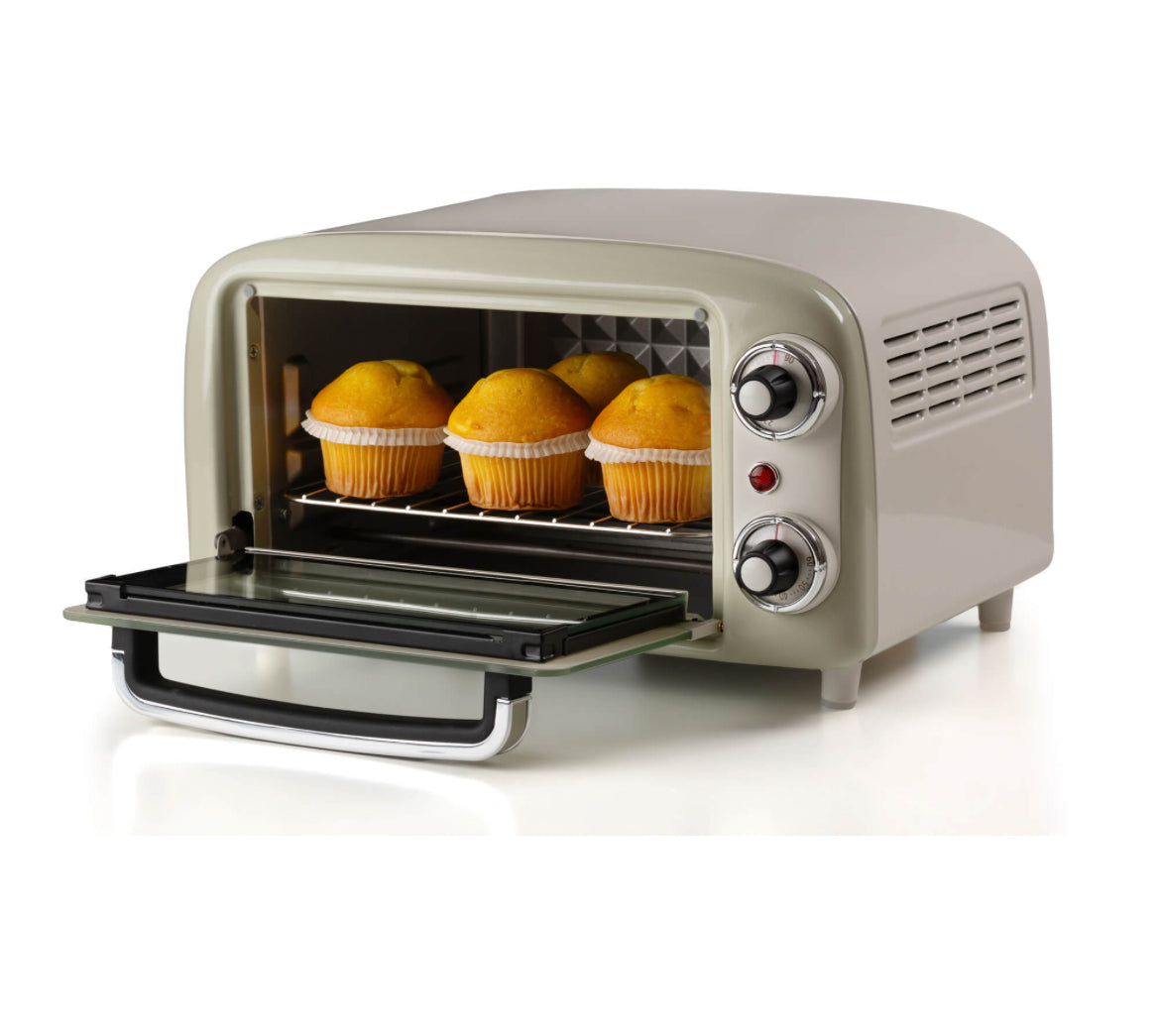 Forno Vintage Beige 10L
3919/03
Forno Elettrico Vintage 10 Litri, doppio vetro, timer impostabile fino a 60’, temperatura regolabile fino a 230°C.