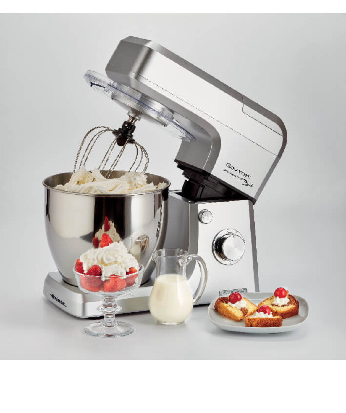 Gourmet Professional 7L Metal
1598/10
Impastatrice con Frullatore Planetaria 7 litri di capacità. Completa di accessori frusta elettrica per montare e gancio per impastare