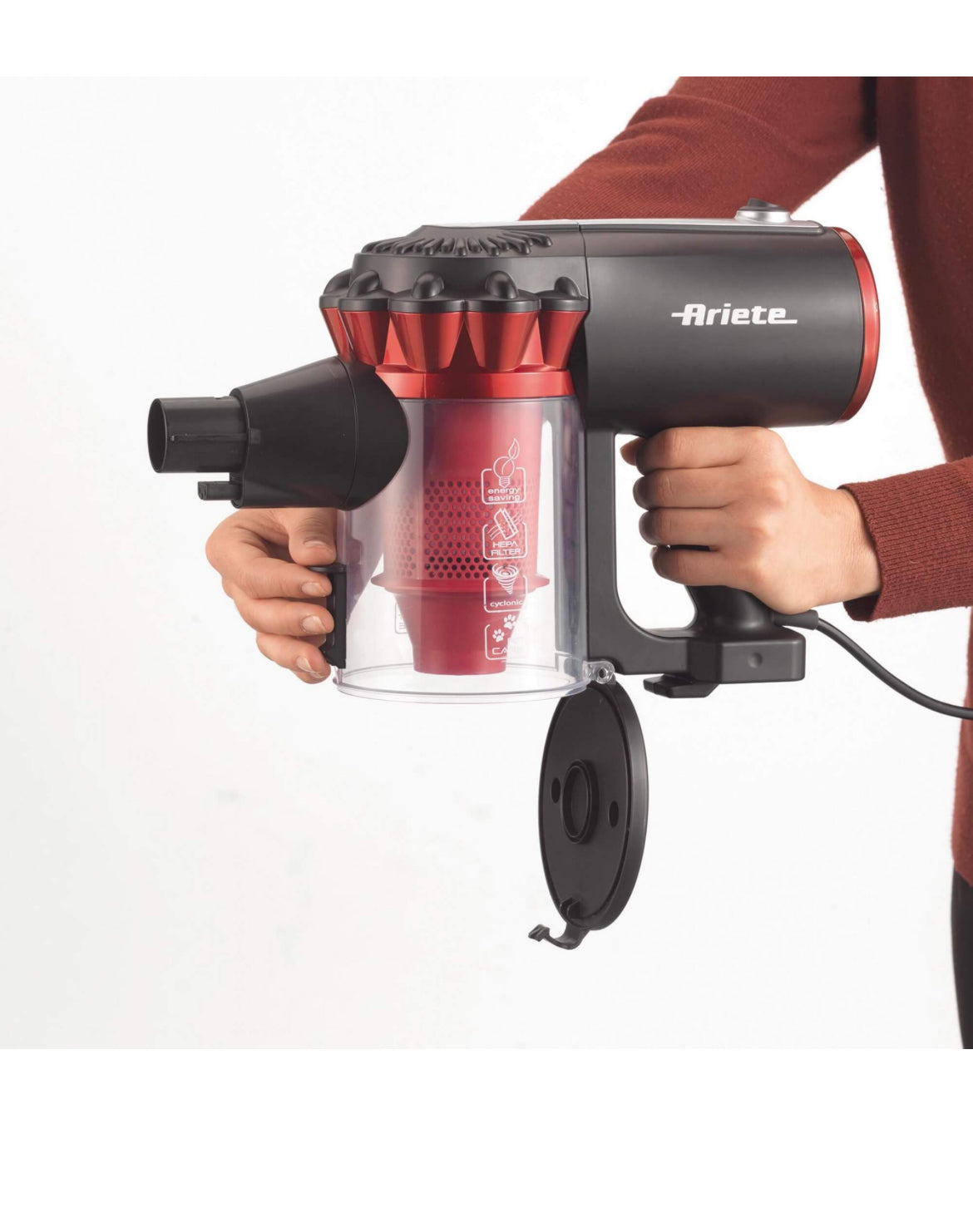 Handy Force RBT
2759/11
Scopa elettrica con filo. L'aspirabriciole incorporato è ideale per la pulizia degli interni auto.