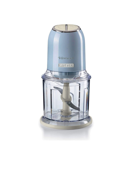 Vintage
Tritatutto Vintage Celeste
0438/05
Tritatutto a 2 velocità , 2 pulsanti e 4 lame in Acciaio Inox. Tritaverdure e Tritaghiaccio. Tazza graduata da 600ml