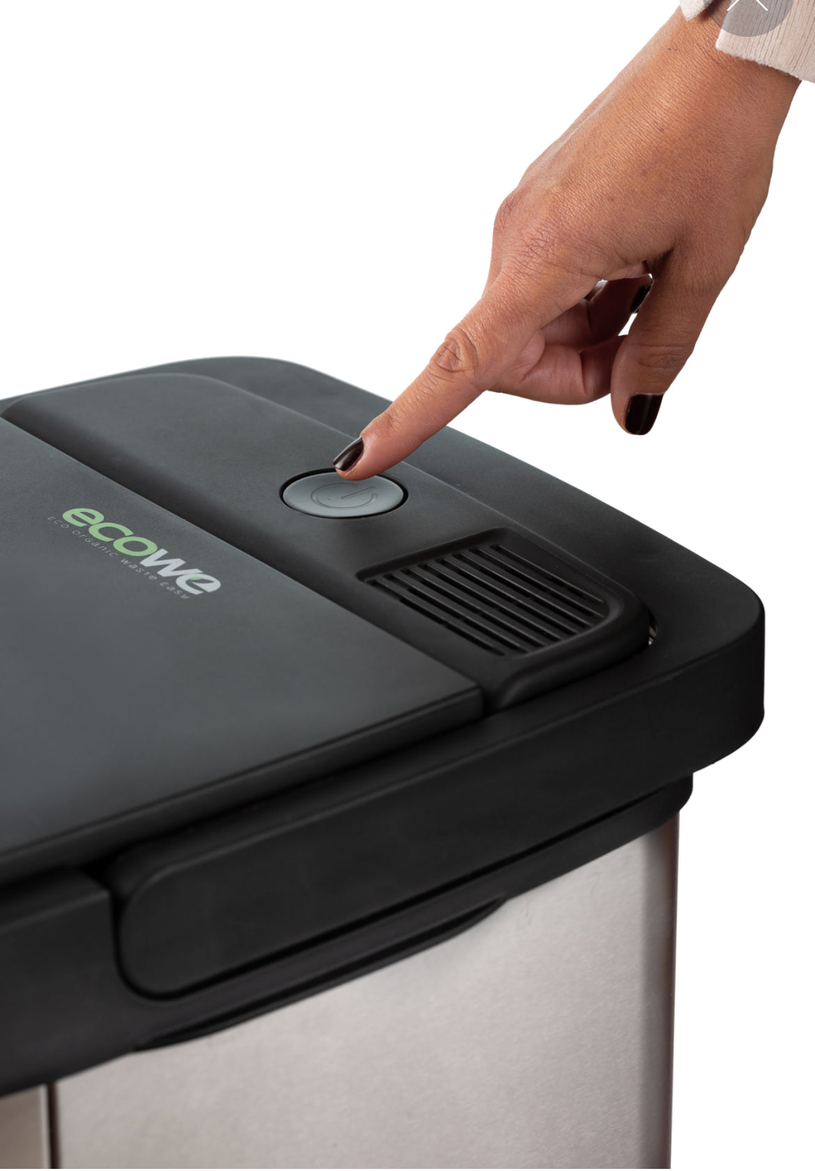 Ecowe Pattumiera Intelligente 2001
2001/00
Essicca e riduce il volume dei rifiuti organici dell'80%. Elimina cattivi odori e residui liquidi. Ciclo di essiccazione breve o lungo in base ai rifiuti da essiccare. Filtro a carboni attivi. Silver