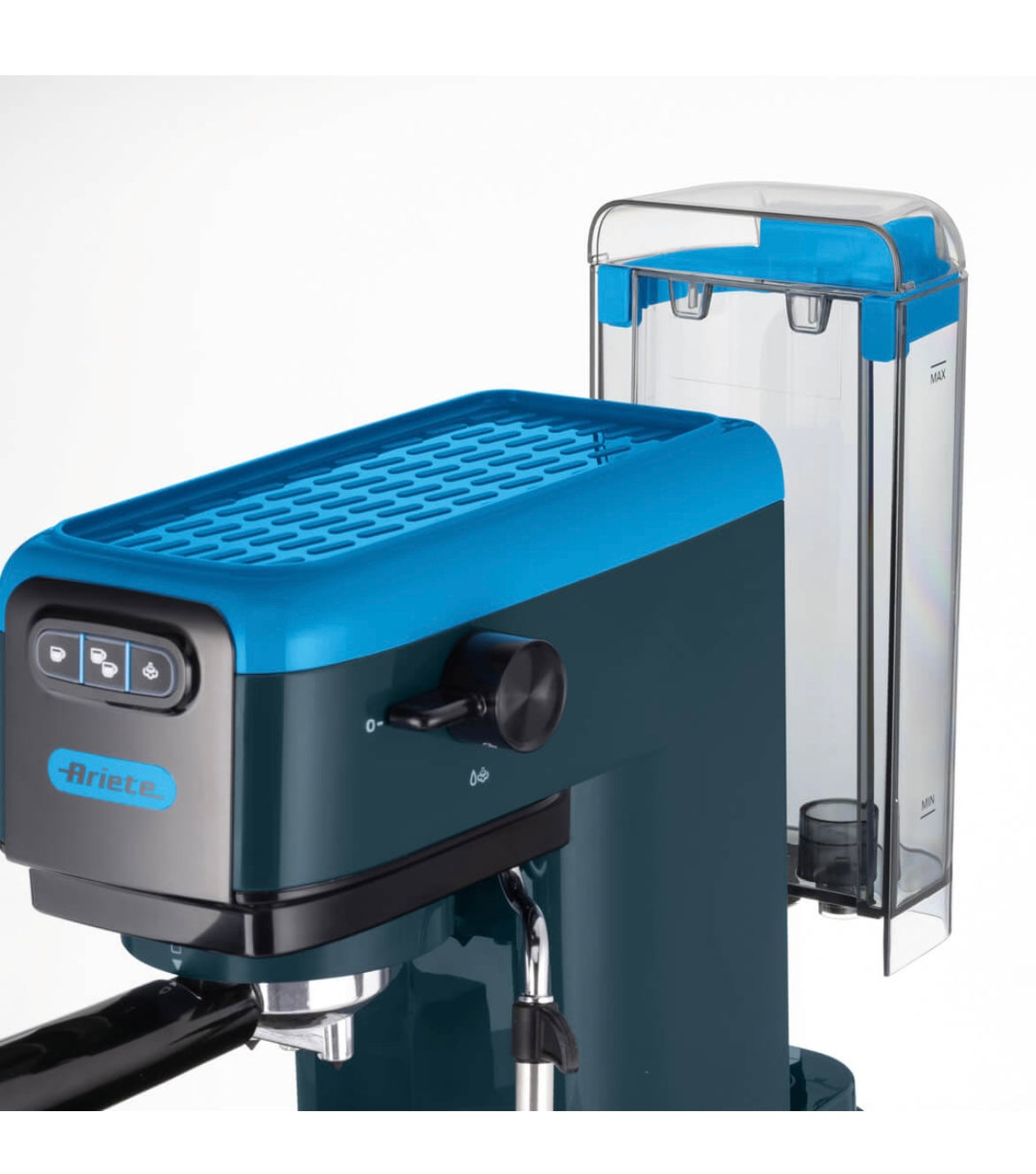 Macchina da caffè espresso Sky Blue
1399/18
Macchina dal design super slim, 14 cm di larghezza, per caffè, cappuccini, tè e tisane. Compatibile con caffè in polvere e cialde ESE. Blu