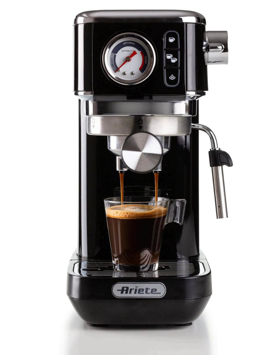 Macchina per caffè espresso Metal con manometro 1381 Nero
1381/32
Solida preziosa e compatta per caffè gustosi e cappuccini cremosi grazie al dispositivo Maxi-Cappuccino. Manometro integrato. Compatibile con polvere di caffè e cialde ESE. Erogazione acqua