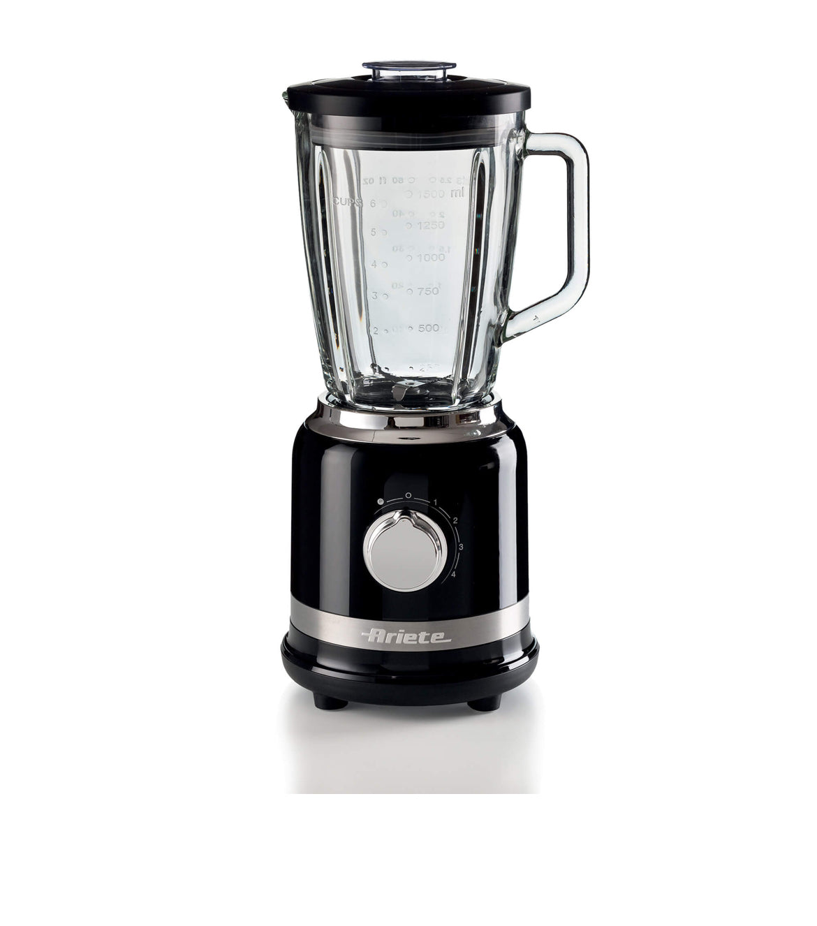 Frullatore Nero Moderna
0585/02
Per frappè, smoothies, salse e cocktails. 4 velocità di preparazione, tazza in vetro graduata, 4 lame in acciaio inox super resistenti e funzione Pulse. Nero