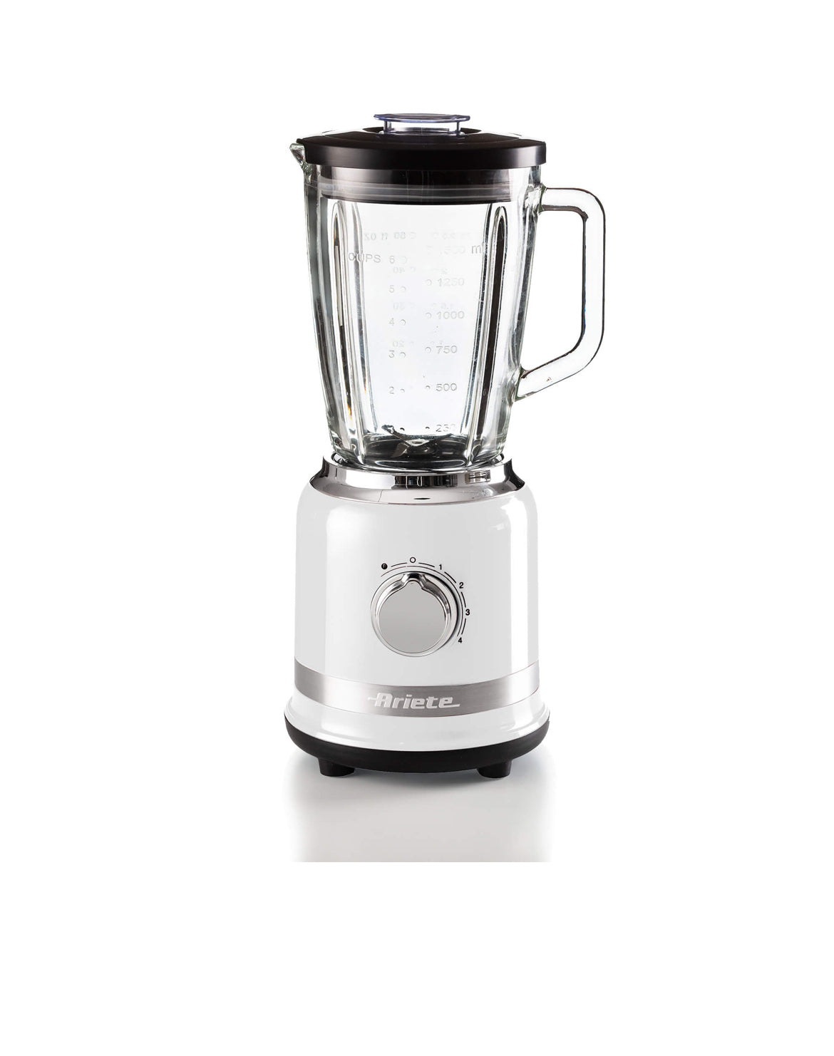 Frullatore Bianco Moderna
0585/01
Per cocktails, frappè, smoothies e salse. 4 velocità di preparazione, tazza in vetro graduata, 4 lame in acciaio inox super resistenti e funzione Pulse. Bianco