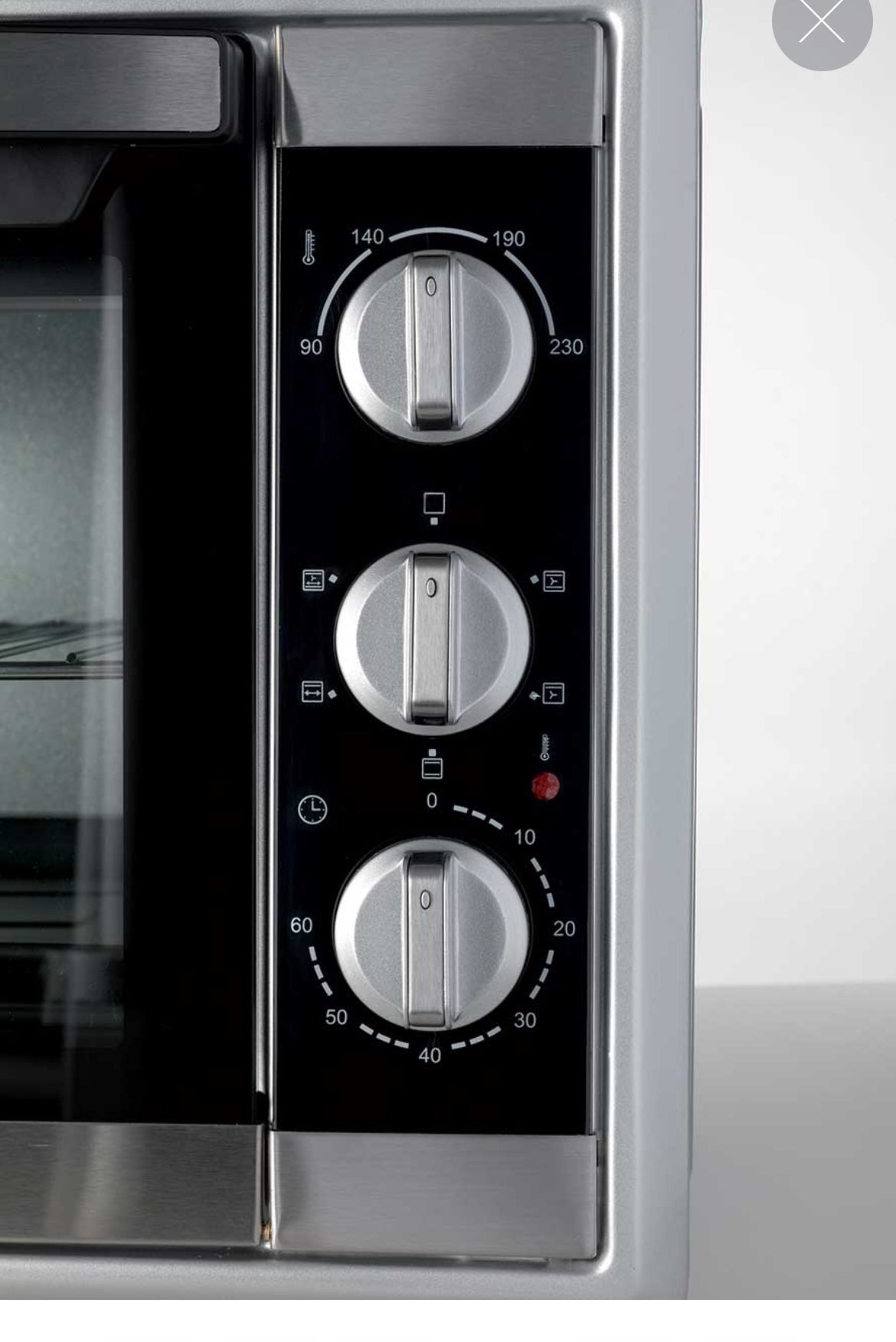 Bon Cuisine 450
0986/11
Forno elettrico 45 Litri con Girarrosto. Funzione statica e ventilata. 6 modalità di cottura. Timer fino a 60’. Temperatura regolabile fino a 230°C.