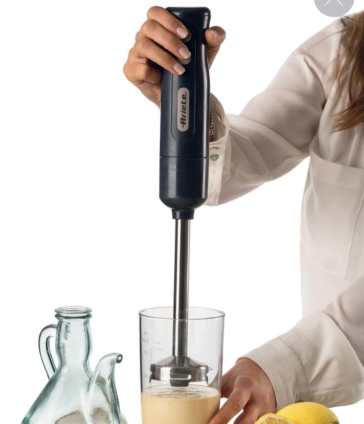 Frullatore a immersione con tritatutto 3in1 Breakfast Dark & Sahara Grey
0601/10
700W. 2 velocità. Lama e Gamba removibile in acciaio inox. Pratico e ideale per ogni angolo della cucina. Grigio scuro & Tortora